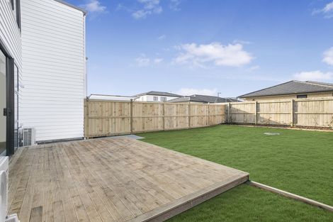 Photo of property in 3 Gum Spear Road, Takanini, 2112