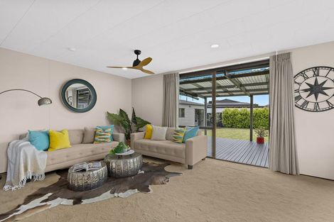 Photo of property in 7 Starforth Place, Henderson, Auckland, 0612