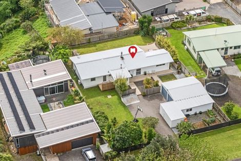 Photo of property in 46 Donnelly Street, Oakura, 4314