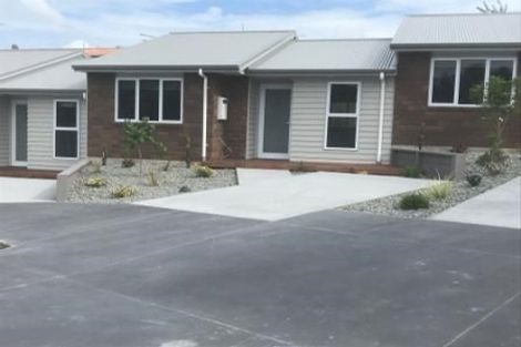 Photo of property in 19u4 Seddon Road, Frankton, Hamilton, 3204