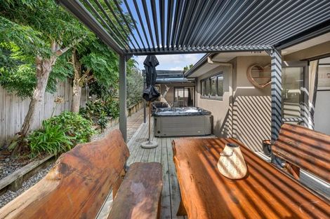 Photo of property in 19 Ysabel Crescent, The Gardens, Auckland, 2105