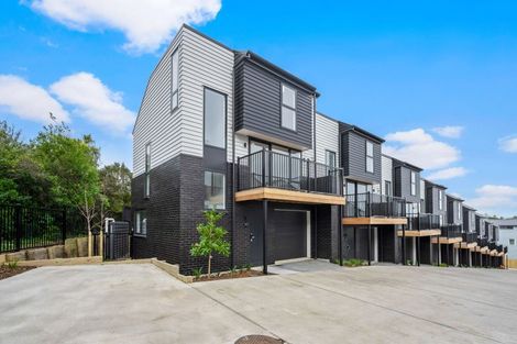 Photo of property in 14 Panoni Lane, Howick, Auckland, 2014