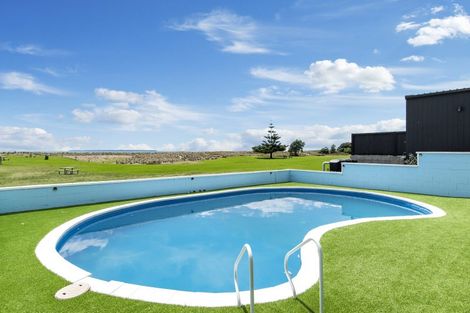 Photo of property in 1011 Papamoa Beach Road, Papamoa Beach, Papamoa, 3118