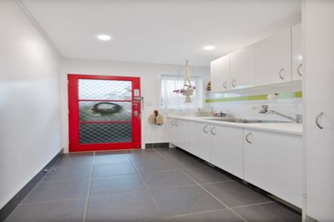 Photo of property in 12 Helena Street, Massey, Auckland, 0614