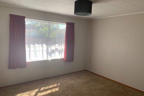 Photo of property in 41 Tamahere Drive, Glenfield, Auckland, 0629