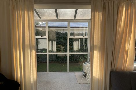 Photo of property in 14u1 Hector Street, Seatoun, Wellington, 6022