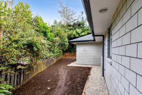 Photo of property in 10a Winstone Place, Highlands Park, New Plymouth, 4312