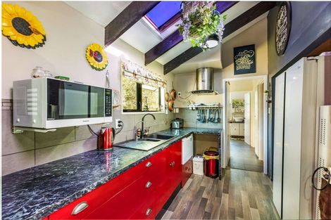 Photo of property in 4312 Christchurch Akaroa Road, Little River, 7591