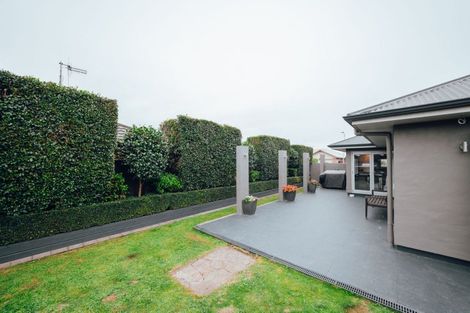 Photo of property in 12 Liberty Grove, Kelvin Grove, Palmerston North, 4414