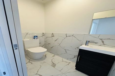 Photo of property in 51b Glendene Avenue, Glendene, Auckland, 0602