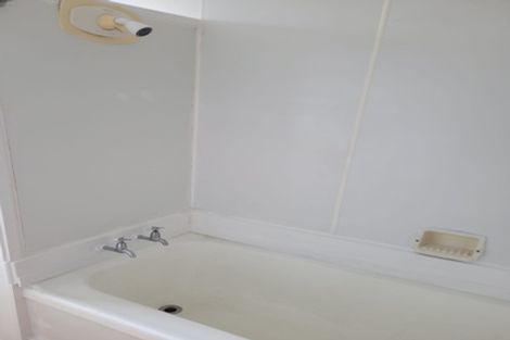 Photo of property in 46 Butterworth Drive, Glendene, Auckland, 0602