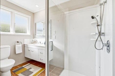 Photo of property in 11 Pioneer Crescent, Helensburgh, Dunedin, 9010