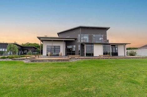 Photo of property in 27 Wake Place, Aokautere, Palmerston North, 4471