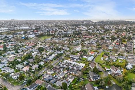 Photo of property in 2/21 Gardner Avenue, New Lynn, Auckland, 0600