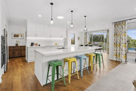 Photo of property in 9r Jason Place, Pyes Pa, Tauranga, 3112