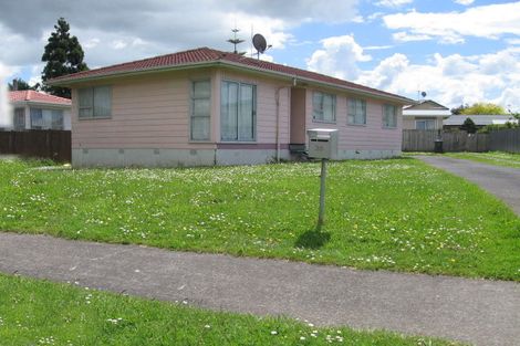 Photo of property in 26 Caringbah Drive, Papatoetoe, Auckland, 2025