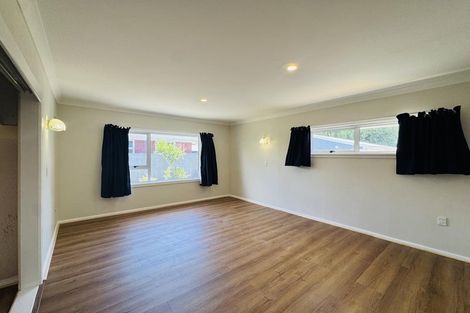 Photo of property in 10 Ambleside Drive, Burnside, Christchurch, 8053