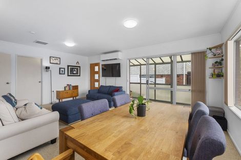 Photo of property in 1/20 Merchant Avenue, Te Atatu South, Auckland, 0610