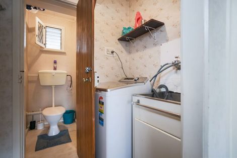 Photo of property in 71 Mcmurdo Street, Tinwald, Ashburton, 7700