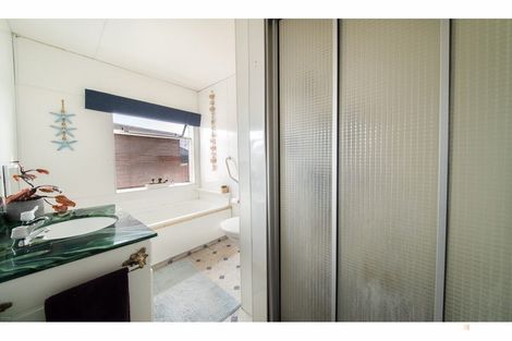 Photo of property in 70-70a High Street, Kensington, Timaru, 7910