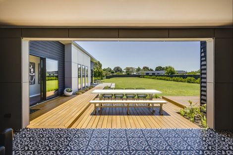 Photo of property in 68 Mcelwee Street, Jervoistown, Napier, 4112