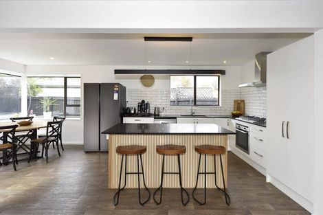 Photo of property in 2 Edwins Way, Burwood, Christchurch, 8083
