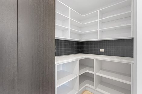 Photo of property in 5 Ligget Place, Woodend, 7610