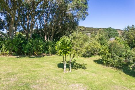 Photo of property in 7 Pye Place, Hot Water Beach, Whitianga, 3591