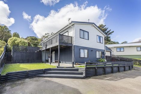 Photo of property in 8 The Bollard, Whitby, Porirua, 5024
