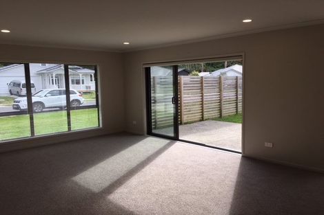 Photo of property in 35 Crabb Fields Lane, Riverhead, 0820