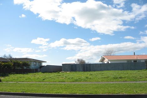 Photo of property in 17 Karaka Street, Wairoa, 4108
