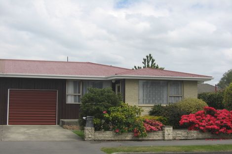 Photo of property in 4 Quinton Place, Bishopdale, Christchurch, 8053