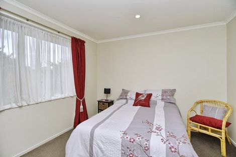 Photo of property in 6 Wineberry Avenue, Amberley, 7410