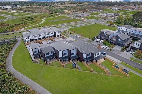 Photo of property in 1 Ahunga Road, Karaka, Papakura, 2113