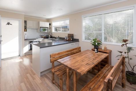 Photo of property in 1/25 Imogene Way, Half Moon Bay, Auckland, 2012
