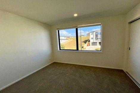 Photo of property in 16/21 Makomako Drive, Orewa, 0931