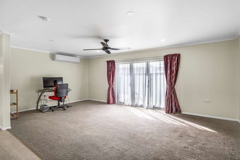 Photo of property in 8 Ormond Street, Woodville, 4920
