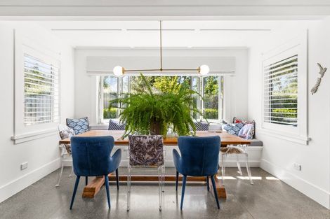 Photo of property in 18a Reynolds Road, Havelock North, 4130
