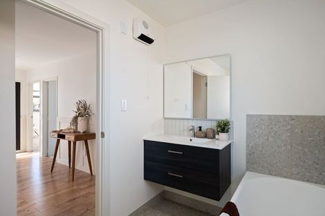 Photo of property in 4 Kuaka Crescent, Bromley, Christchurch, 8062