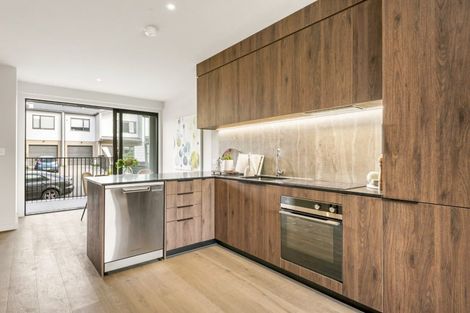 Photo of property in 11b Windlass Street, Long Bay, Auckland, 0630