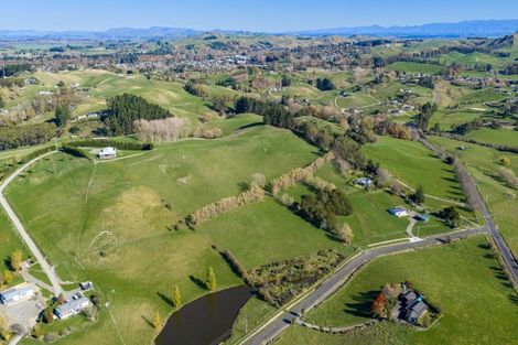 Photo of property in 12 Homewood Road, Waipawa, 4277