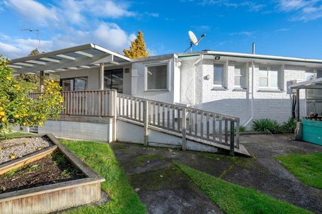 Photo of property in 2 Hector Place, Sunnybrook, Rotorua, 3015