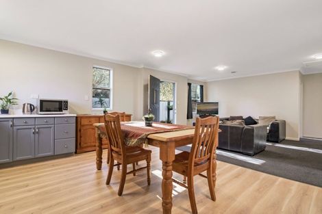 Photo of property in 1140b Papamoa Beach Road, Papamoa Beach, Papamoa, 3118