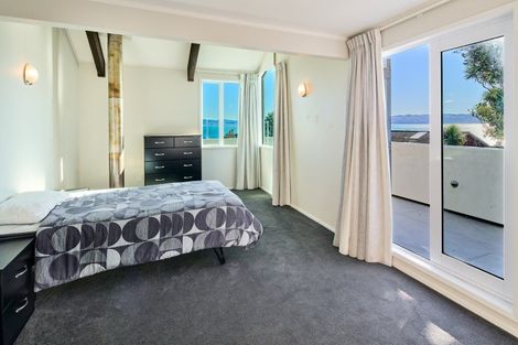Photo of property in 5 Rangiuru Road, Mahina Bay, Lower Hutt, 5013