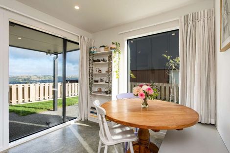 Photo of property in 6 Astelia Way, Woodridge, Wellington, 6037