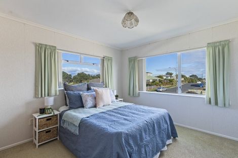 Photo of property in 1/13 Chatswood Grove, Fitzroy, New Plymouth, 4312