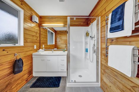 Photo of property in 54 Karina Road, Merrilands, New Plymouth, 4312