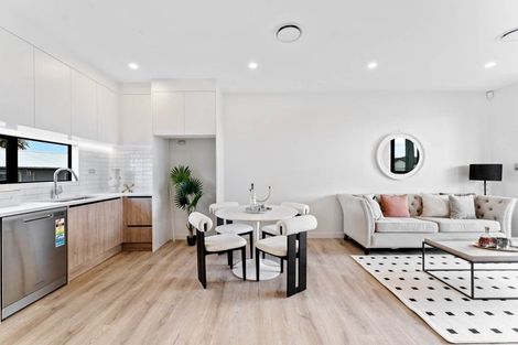 Photo of property in 7/12 Statesman Street, Henderson, Auckland, 0612