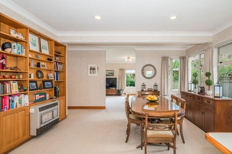 Photo of property in 1 Greenaway Road, Waikanae, 5036