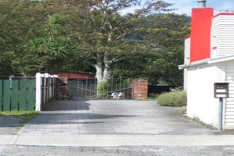 Photo of property in 59a Miro Street, Trentham, Upper Hutt, 5018